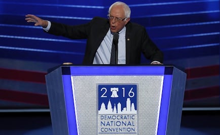 Trump le desea buena suerte a "Bernie" tras anunciar candidatura