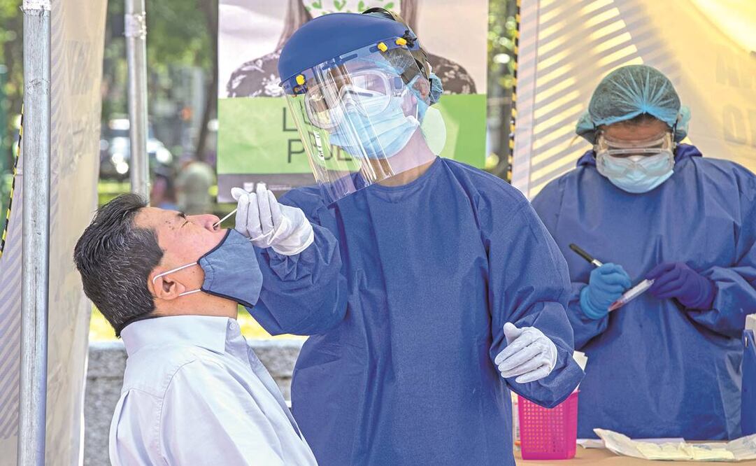 Hasta ayer, la Secretaría de Salud registró 44 mil 464 casos activos de la enfermedad, aquellos que se confirmaron en los últimos 14 días. Foto: Archivo/EL UNIVERSAL.