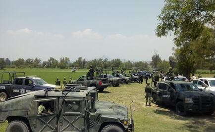 Campesinos impiden que militares clausuren toma clandestina en Hgo