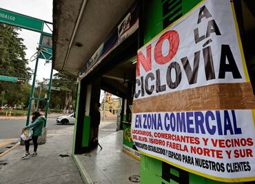 Locatarios se amparan contra ciclovía en Toluca