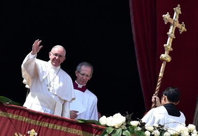 Papa lamenta que inmigrantes y refugiados sean rechazados