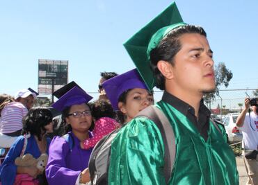 Migrantes ayudan a bajar crimen en EU, indica estudio