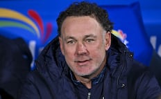 Gabriel Milito va por marca histórica con las Chivas