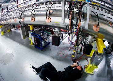 Nuevo acelerador de partículas ayudaría a tratar pacientes con cáncer