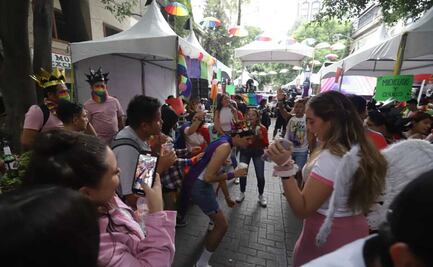 Y la fiesta en Zona Rosa comienza: abarrotan antros y bares antes de que acabe la marcha del orgullo LGBTTTI