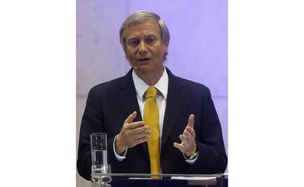 "No se encerró a opositores"; candidato presidencial ultraconservador defiende a Pinochet