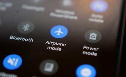 Por esta razón recomiendan cargar tu celular en modo avión