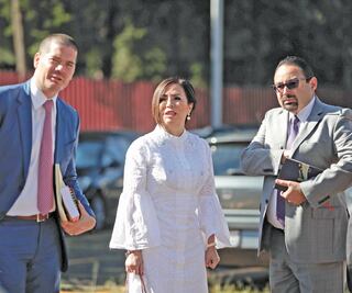 Pide Robles anular cargo en su contra