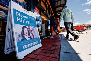 Despidos en Estados Unidos superan el millón en 2025, la cifra más alta desde 2020, según informe