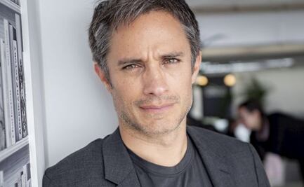 Gael García celebra triunfo de Gustavo Petro en Colombia, pero recibe fuertes ataques