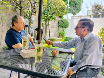 "El buen caricaturista no es otra cosa que un intrépido cazador de imágenes"; Luis Carreño lo explica así