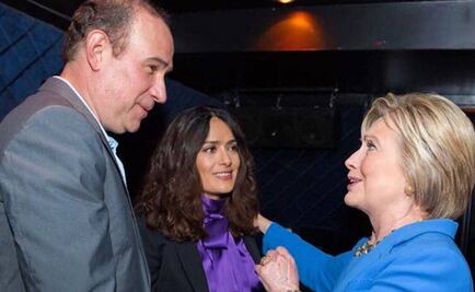 Salma Hayek apoya a Hillary