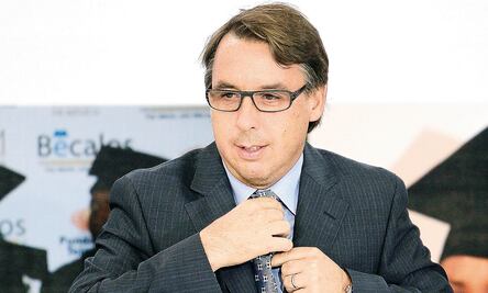 Azcárraga agradece 16 años de López-Dóriga en "El Noticiero"