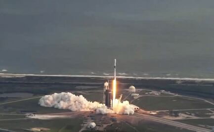 SpaceX lanza con éxito satélite espía en su última misión del año