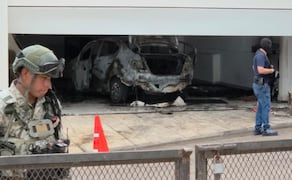 En la colonia Chapultepec, un vehículo fue incendiado. Foto: Cortesía