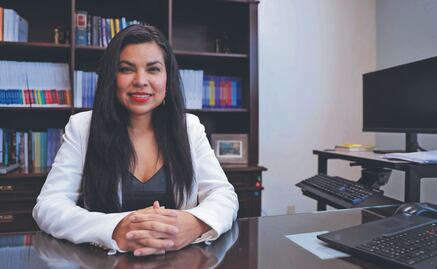 Magistrada pide a mujeres se postulen para ser juezas