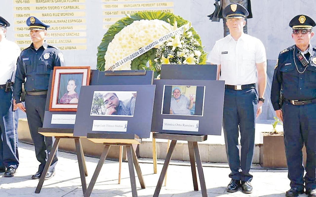 Autoridades rindieron homenaje a las víctimas de la explosión por una fuga de gas de una pipa que abastecía la clínica: dos bebés y las enfermeras Mónica Orta, Ana Lilia Gutiérrez Ledesma y el camillero Jorge Luis Tinoco Muñoz. ESPECIAL