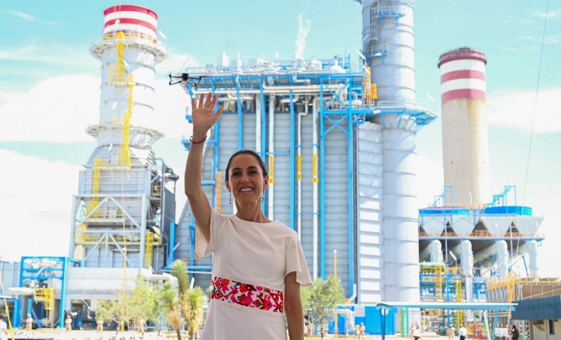 Inauguración de la central de ciclo combinado en San Luis Potosí. Foto: Presidencia