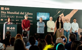 Lectura de "Pedro Páramo" reinicia colaboración de la FIL Guadalajara con la familia de Juan Rulfo 