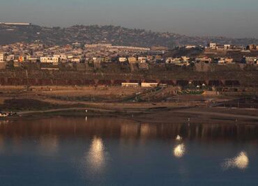 EU construye un muro sobre canal del río en Tijuana; viola tratados internacionales, acusan