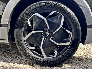 (Re)invención de la rueda moderna