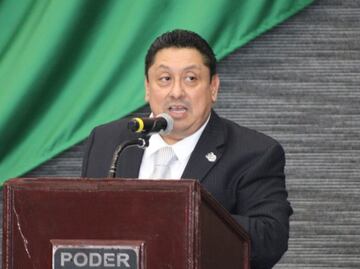 Gobernadora de Morelos insta a exfiscal Uriel Carmona a responder por presunto desvío de 300 mdp; señala que cada funcionario debe responder por su gestión