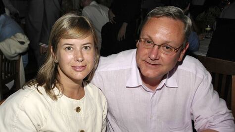 El hombre que ideó una fórmula para encontrar el amor (y la aplicó para "seleccionar" a su esposa)