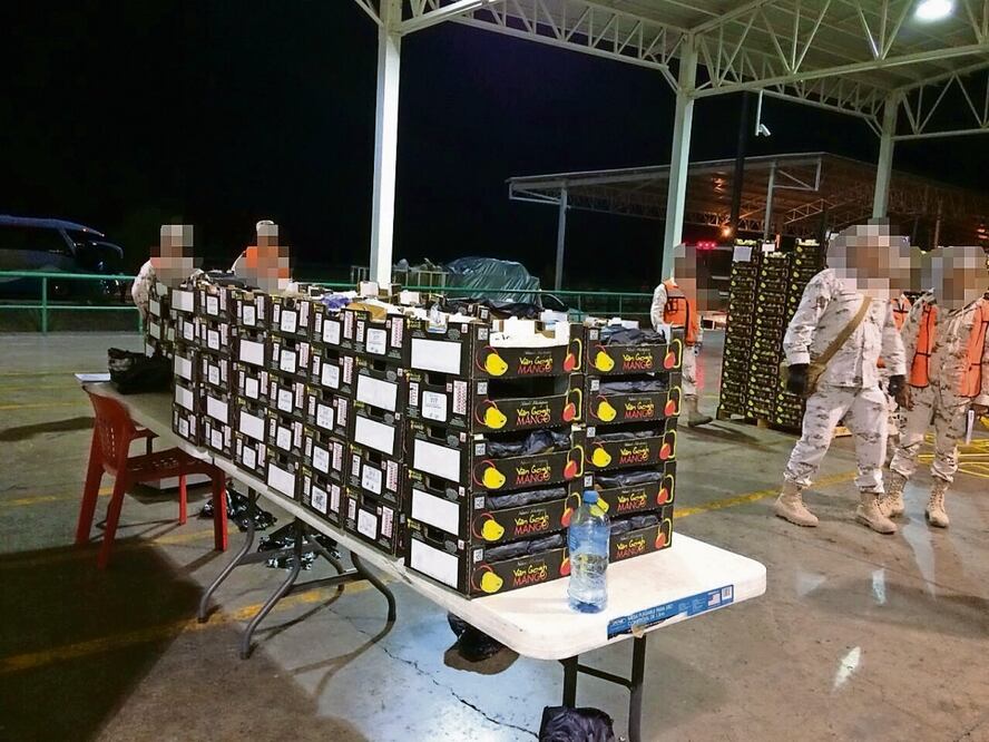 Informes de seguridad del gobierno mexicano señalan que 7 mil 695 oficiales de las Fuerzas Armadas y de la Guardia Nacional están a cargo de la vigilancia y operación de 50 aduanas en la estrategia para el fortalecimiento de éstas y la detección de fentanilo. Foto: de Archivo El Universal