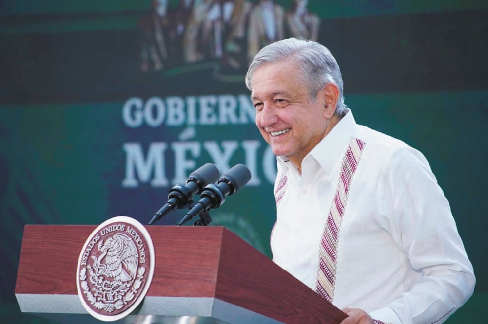 Andrés Manuel López Obrador acusó que sus opositores buscan que no se hagan las obras de infraestructura prometidas y que existe un sabotaje legal. Foto/PRESIDENCIA