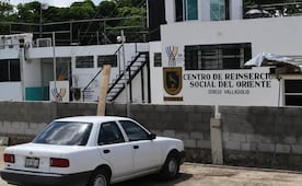 Hallan muerto a interno en penal de Valladolid, Yucatán; Fiscalía realiza investigación