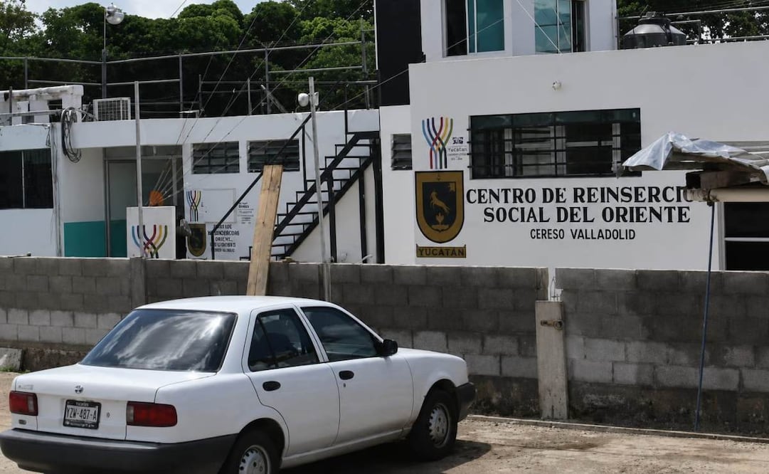 Hallan muerto a un interno en penal de Valladolid, Yucatán; Fiscalía investiga las causas.
Foto: Especial.