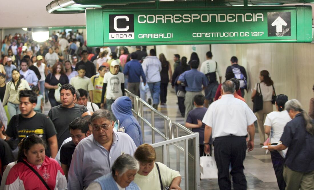 Línea 8 del Metro. Foto: Alma Rodríguez Ayala/EL UNIVERSAL.