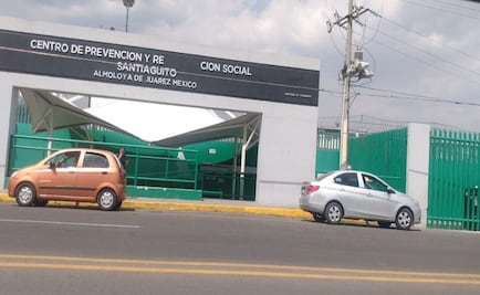 Trasladan a reo de penal de Almoloya a hospital por posible Covid