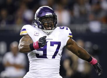 Vikings piden evaluación mental para Everson Griffen