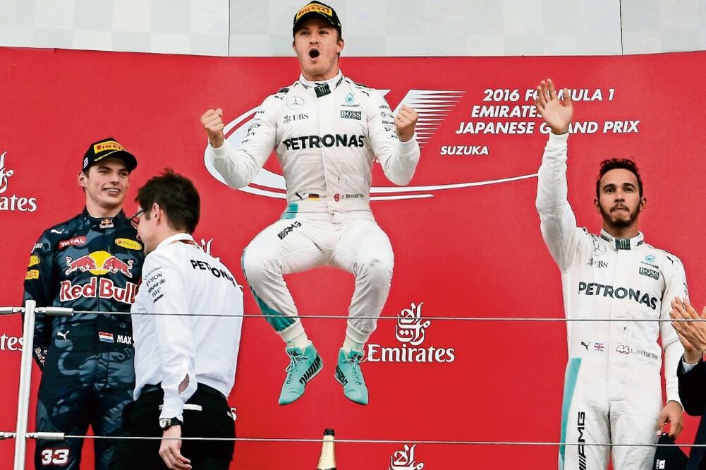 Rosberg sucedería a Michael Schumacher y Sebastian Vettel como el tercer piloto alemán en coronarse en F1 (TORU TAKAHASHI. AP)