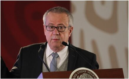 Renuncia Carlos Urzúa a la Secretaría de Hacienda; acusa imposiciones