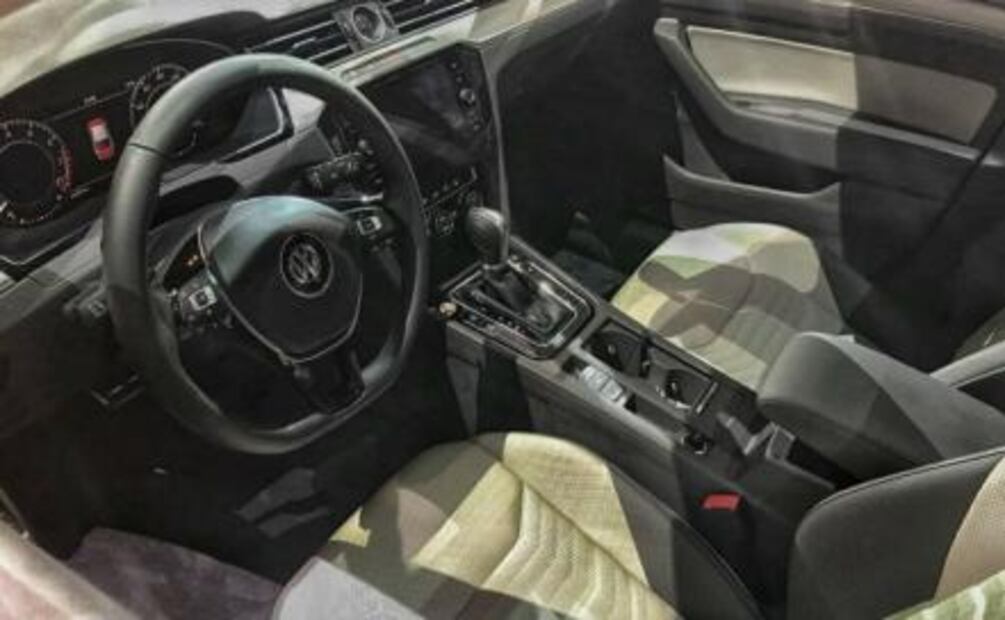 Volkswagen presenta su sedán más lujoso en el Auto Show de Chicago