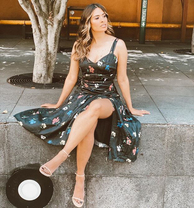 Galilea Montijo luce genial en este atuendo perfecto para hacer Home Office. Foto: Instagram