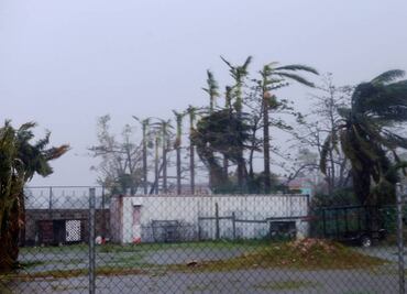 "Earl" pierde fuerza sobre Guatemala; sería depresión por la noche