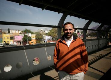 Arne asegura que opinólogos molestos cobraban "chayote"