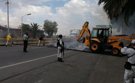 Bloquean autopista México-Puebla por muerte de hombre relacionado con banda delictiva