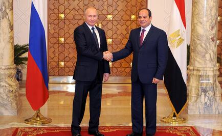 Egipto y Rusia acuerdan construcción de primera planta nuclear en El Cairo