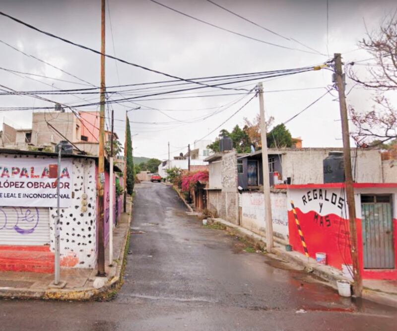 Los vales de Mercomuna iban a entregarse el jueves pasado en la colonia Francisco Apolocalco, en Iztapalapa. ESPECIAL