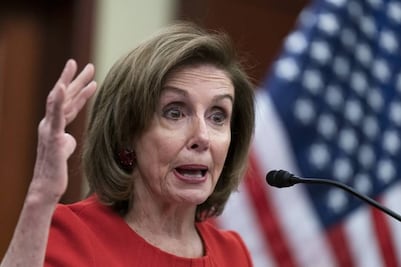 Nancy Pelosi se somete “con éxito” a operación de cadera tras caída en Luxemburgo; está en “en vías de recuperación”, dice portavoz