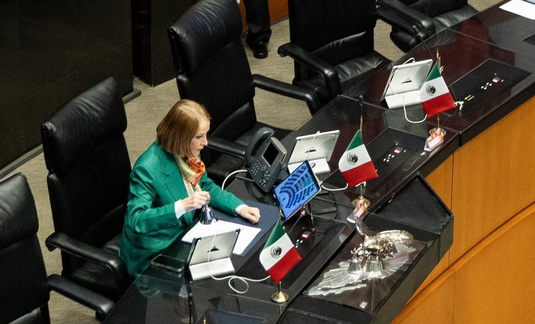 Presidenta del Senado Laura Itzel Castillo durante inicio de la ceremonia de la toma de protesta de personas juzgadoras (1/09/2025). Foto: Hugo Aguilar / EL UNIVERSAL