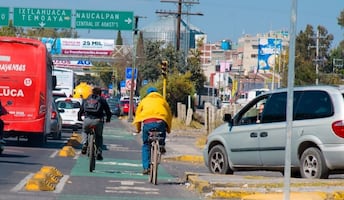 Edomex construirá seis cruces seguros; refuerza infraestructura ciclista en Ecatepec, Toluca y Neza