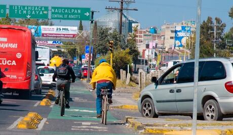 Edomex construirá seis cruces seguros; refuerza infraestructura ciclista en Ecatepec, Toluca y Neza