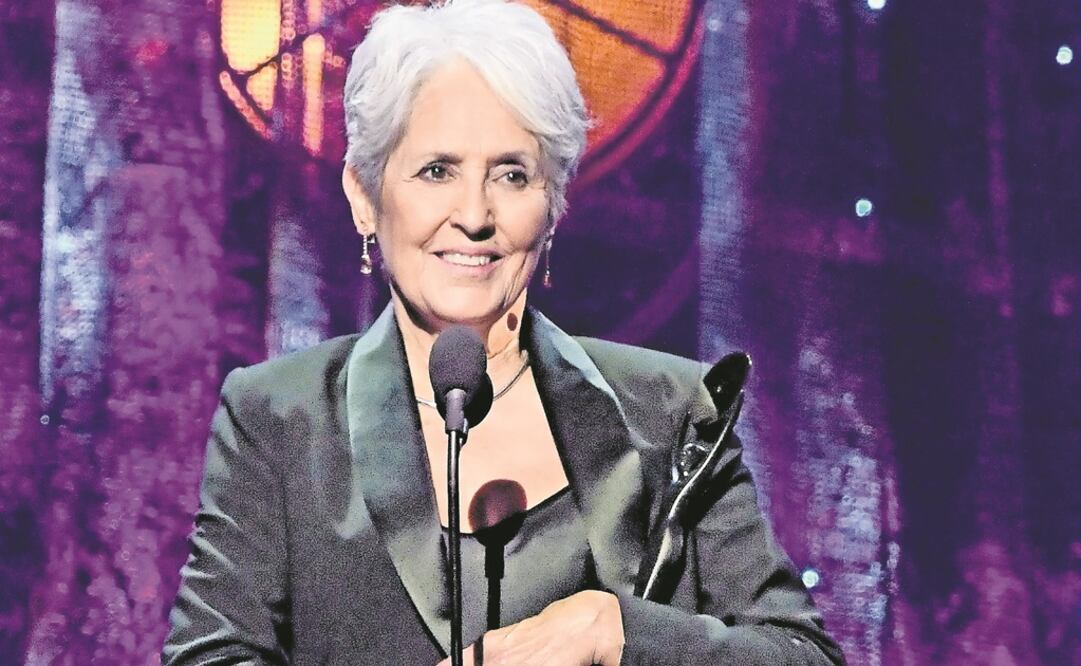 Baez recordó a los músicos que la inspiraron y causas que la motivan. (MIKE COPPOLA. AP)