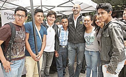 Presenta Razú los cinco ejes de su proyecto