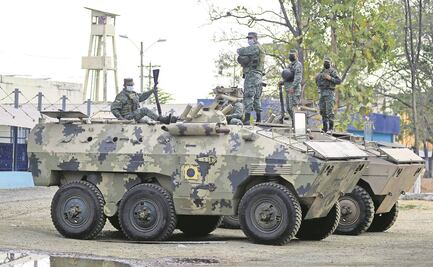 Tras motín, 900 policías van por control total de cárcel